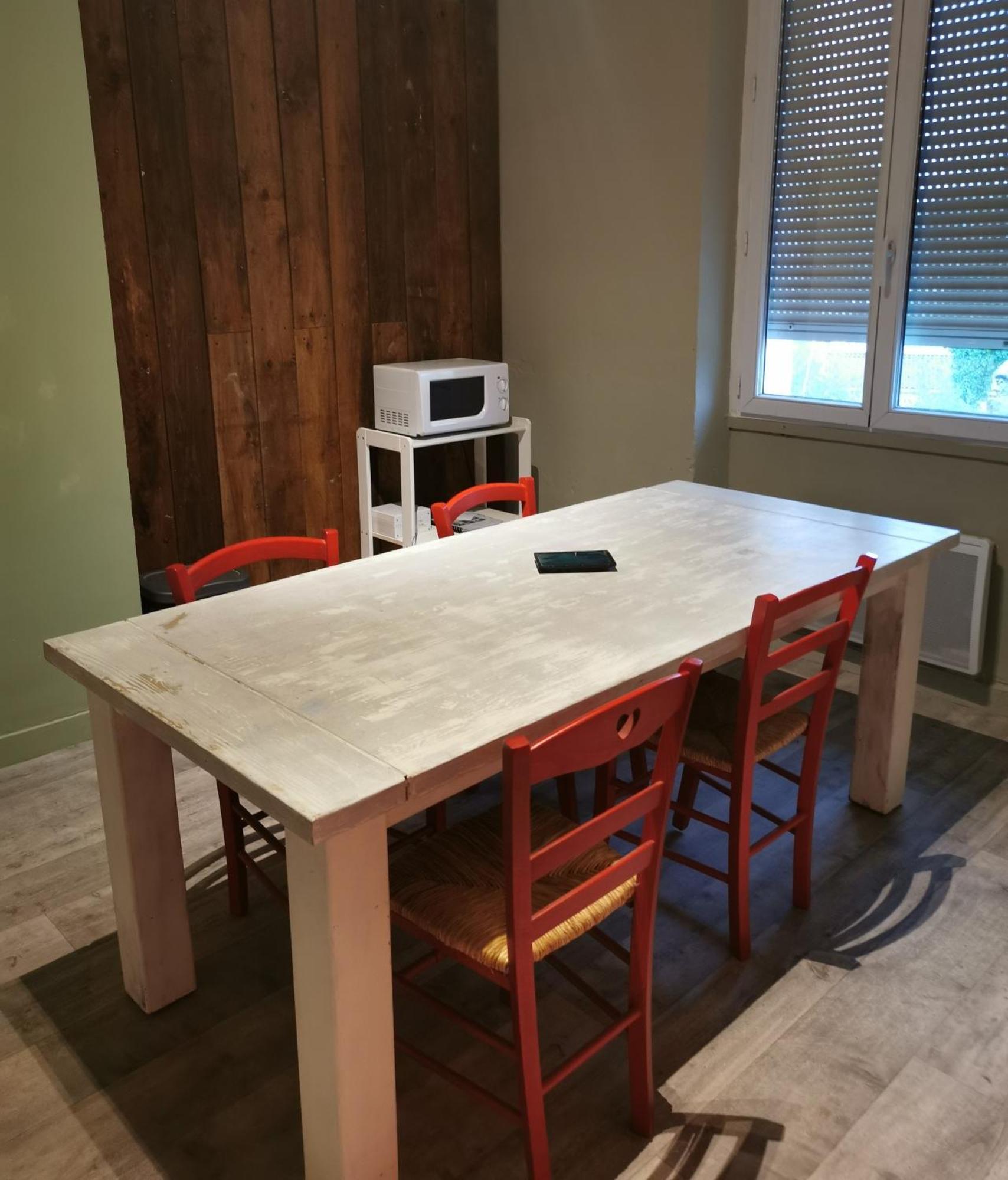 Bureaux Appartements Lesparre Medoc Экстерьер фото
