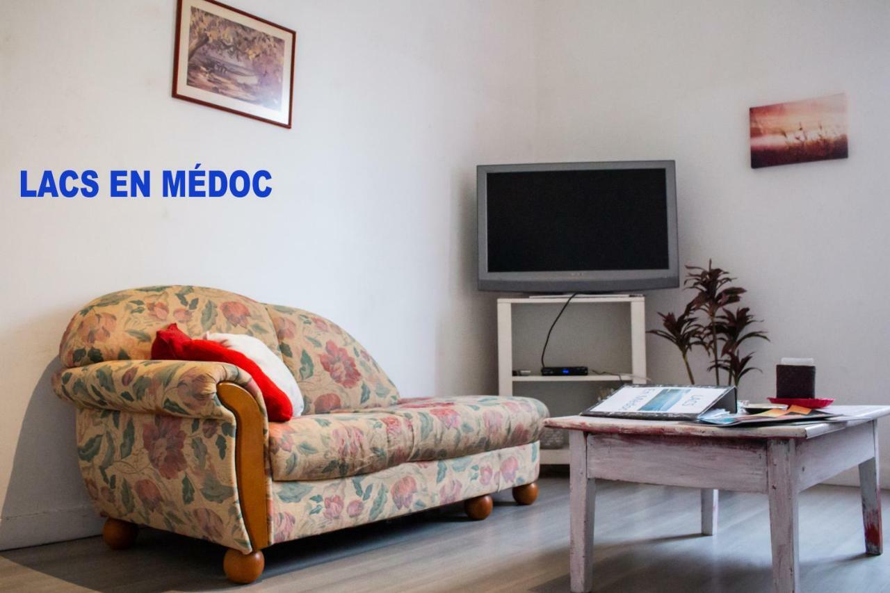 Bureaux Appartements Lesparre Medoc Экстерьер фото