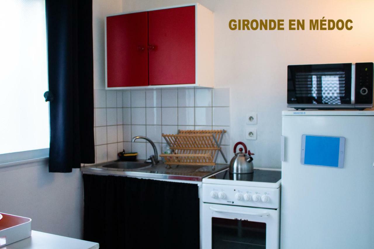 Bureaux Appartements Lesparre Medoc Экстерьер фото
